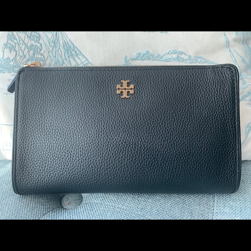 NWT Authentic Tory Burch Crossbody